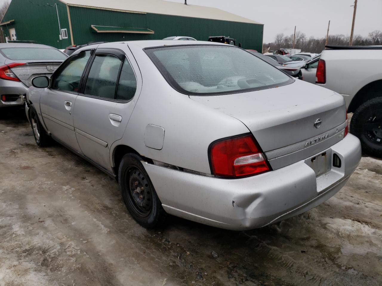 Photo 3 from auction – 2001 NISSAN ALTIMA XE with VIN 1N4DL01D31C238229