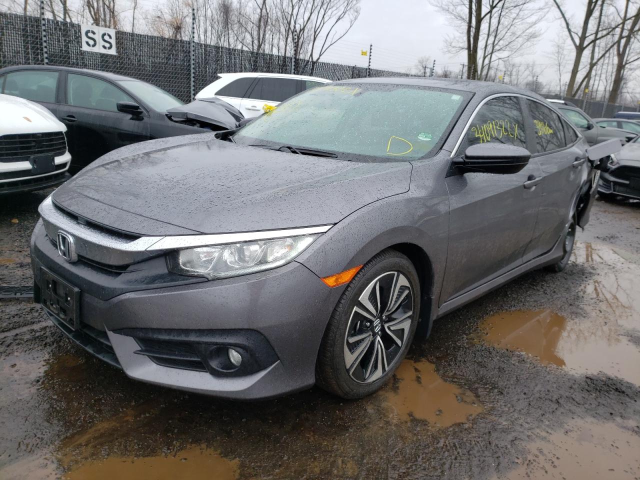 Photo 2 from auction – 2018 HONDA CIVIC EXL with VIN JHMFC1F71JX022124