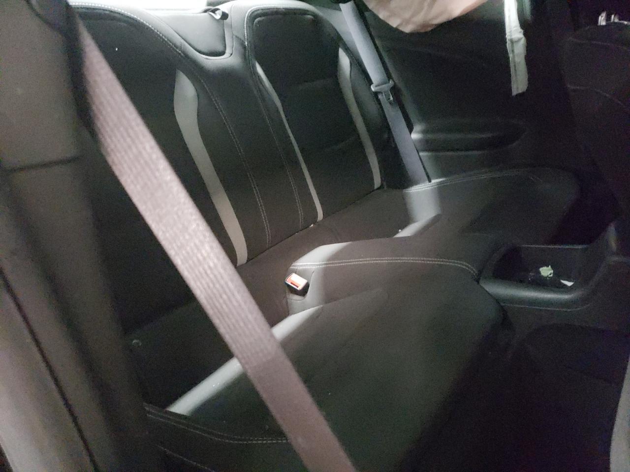 Photo 6 from auction – 2018 CHEVROLET CAMARO LT with VIN 1G1FB1RS7J0104896