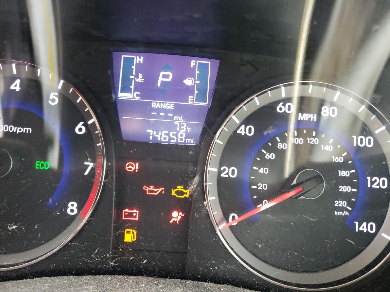 Photo 8 from auction – 2017 HYUNDAI ACCENT SE with VIN KMHCT4AE3HU376259