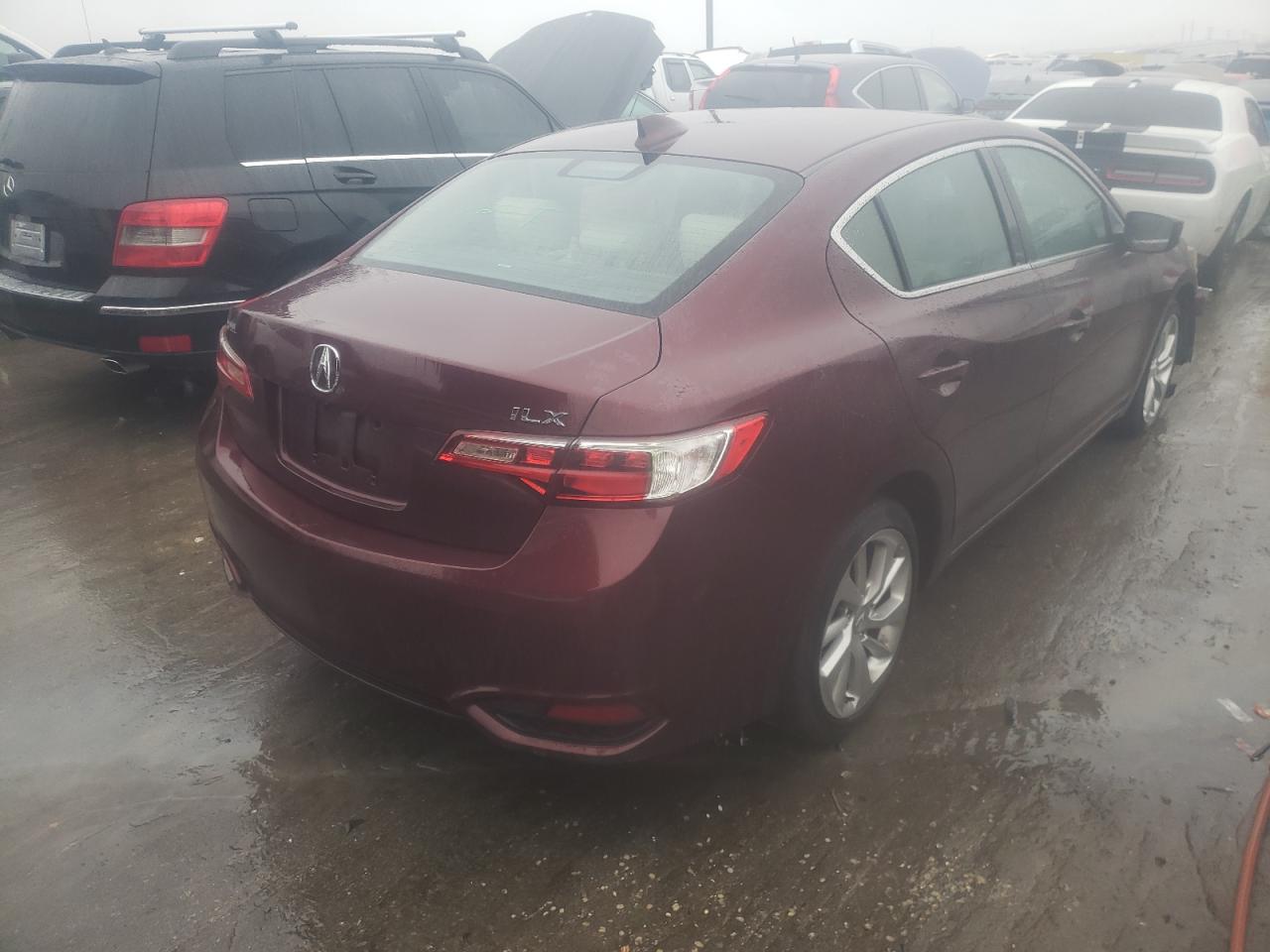Photo 4 from auction – 2016 ACURA ILX PREMIU with VIN 19UDE2F74GA008837