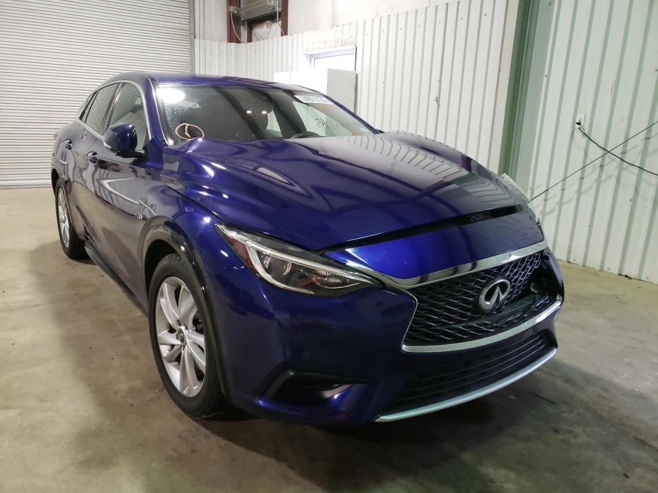 INFINITI QX30 BASE 2017 with VIN SJKCH5CP6HA022535 - Photo from auction