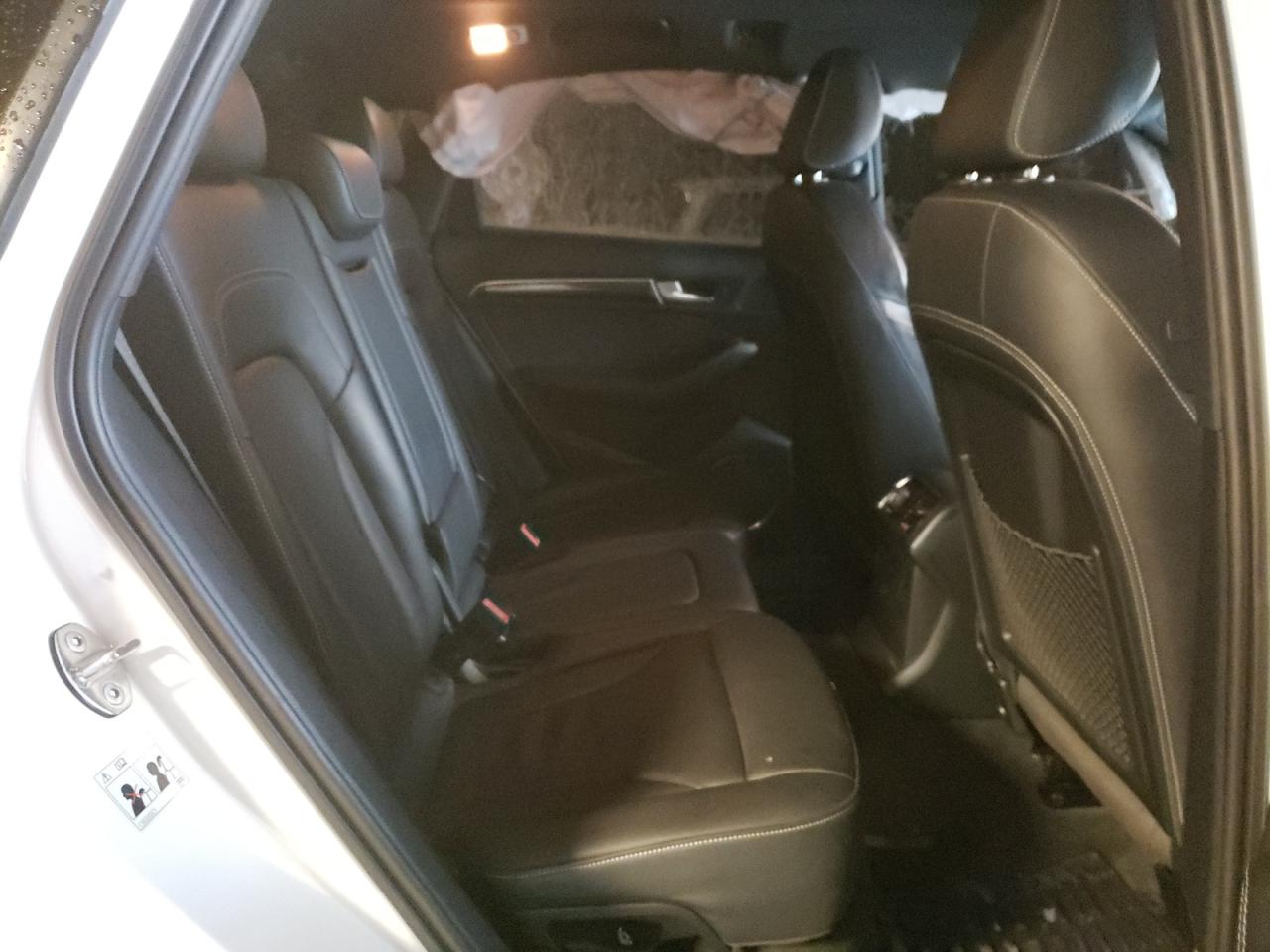 Photo 6 from auction – 2016 AUDI SQ5 PREMIU with VIN WA1CCAFP4GA010236