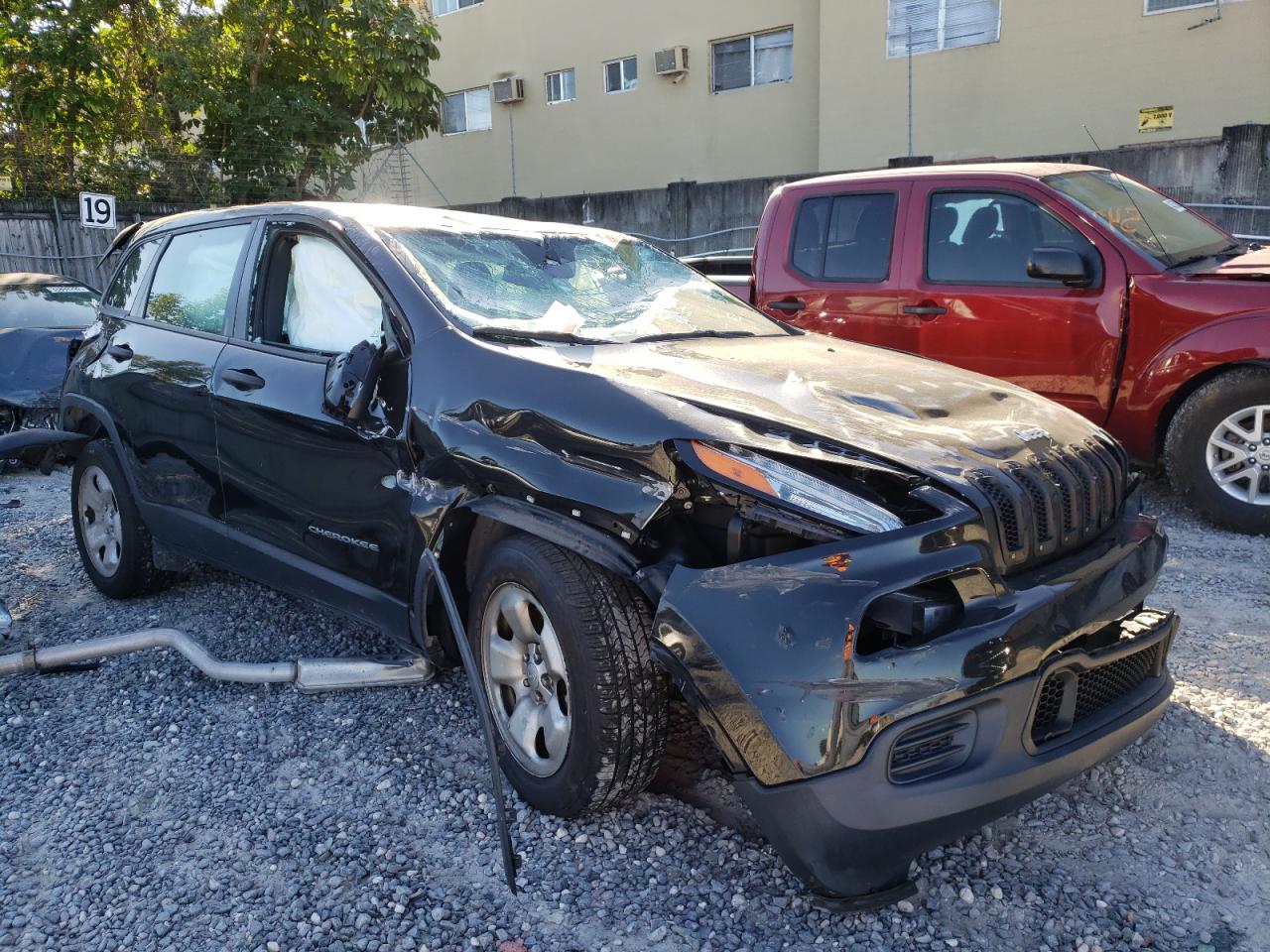 JEEP CHEROKEE S 2016 with VIN 1C4PJLAB7GW160526 - Photo from auction