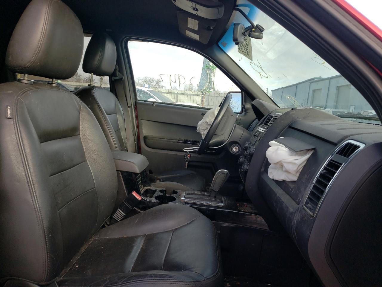 Photo 5 from auction – 2008 FORD ESCAPE LIM with VIN 1FMCU94148KA09224