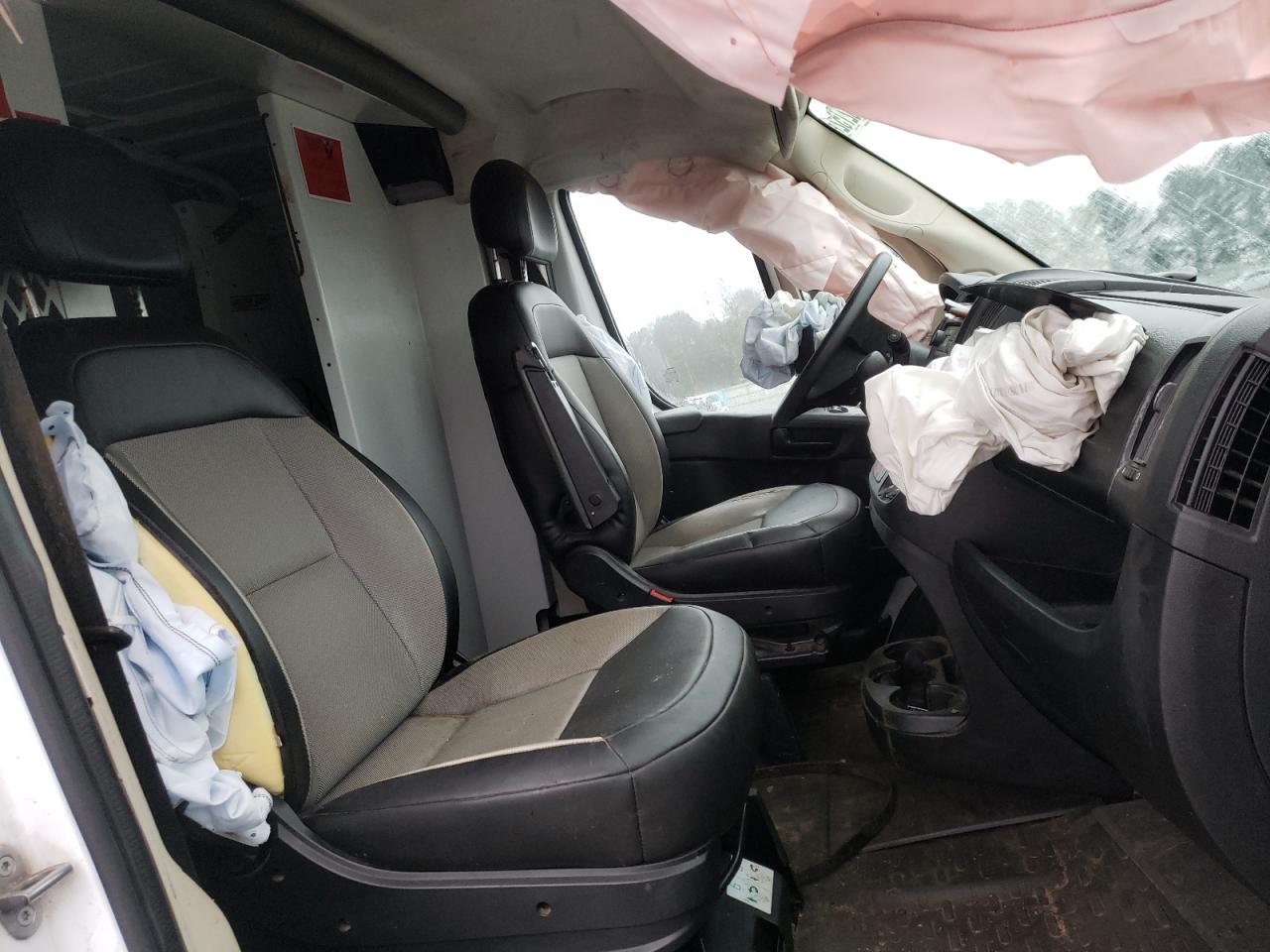 Photo 5 from auction – 2017 RAM PROMASTER with VIN 3C6TRVAG8HE545918