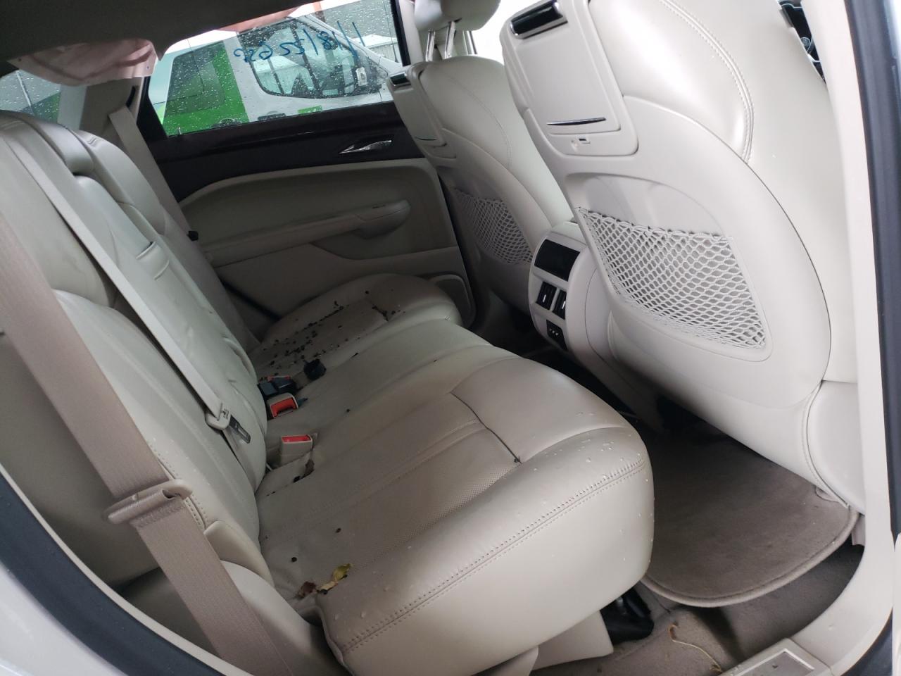 Photo 6 from auction – 2010 CADILLAC SRX PERFOR with VIN 3GYFNBEY2AS620486
