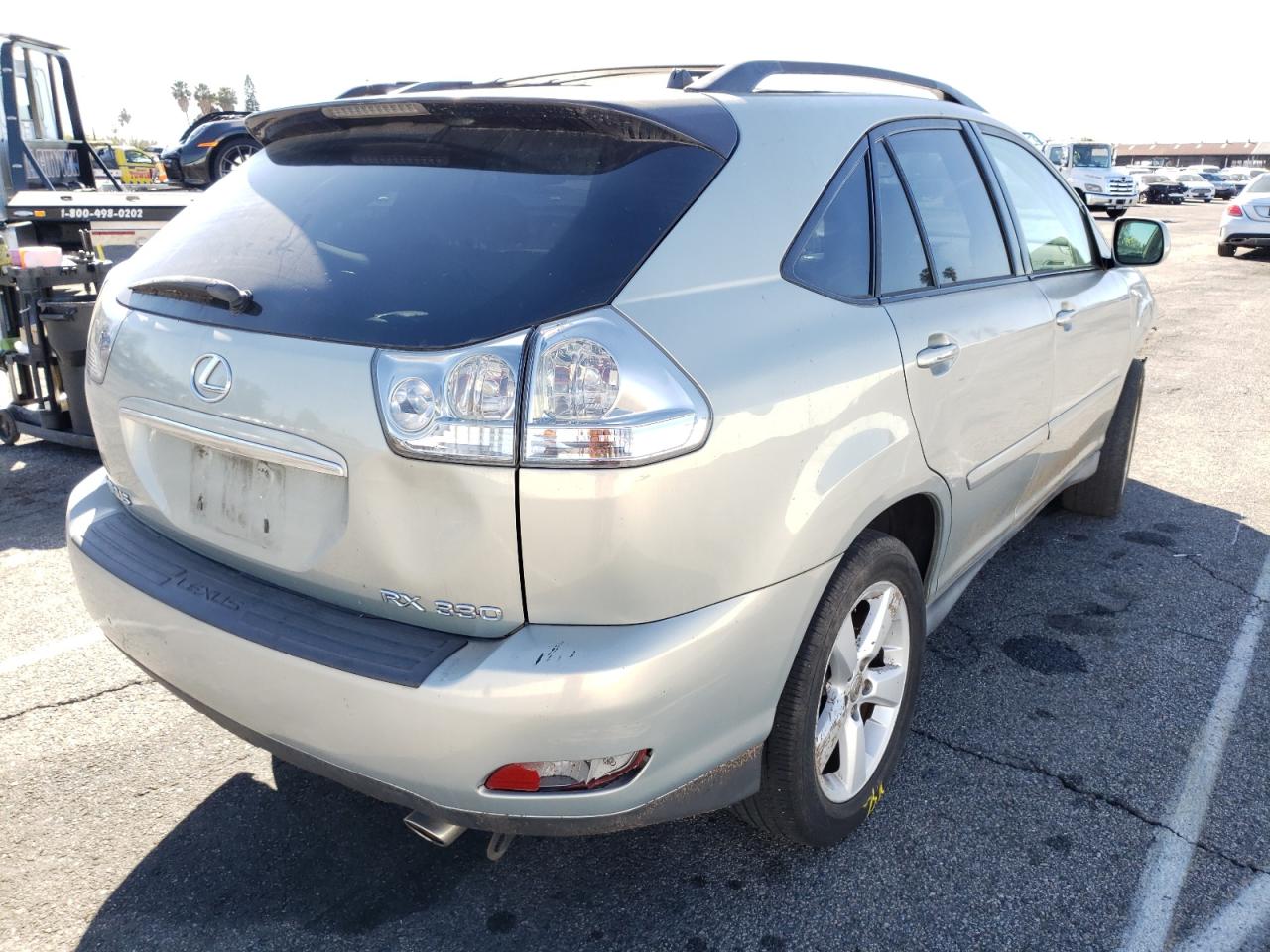 Photo 4 from auction – 2005 LEXUS RX 330 with VIN 2T2GA31U15C036545