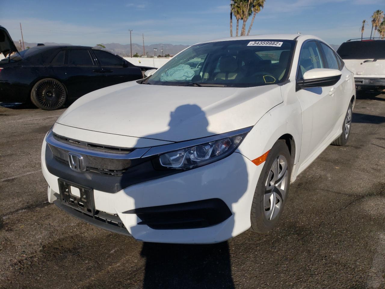 Photo 2 from auction – 2017 HONDA CIVIC LX with VIN 2HGFC2F50HH505044