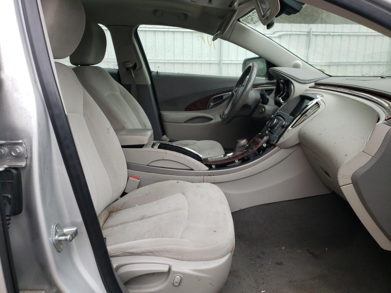 Photo 5 from auction – 2012 BUICK LACROSSE C with VIN 1G4GB5ER5CF270514
