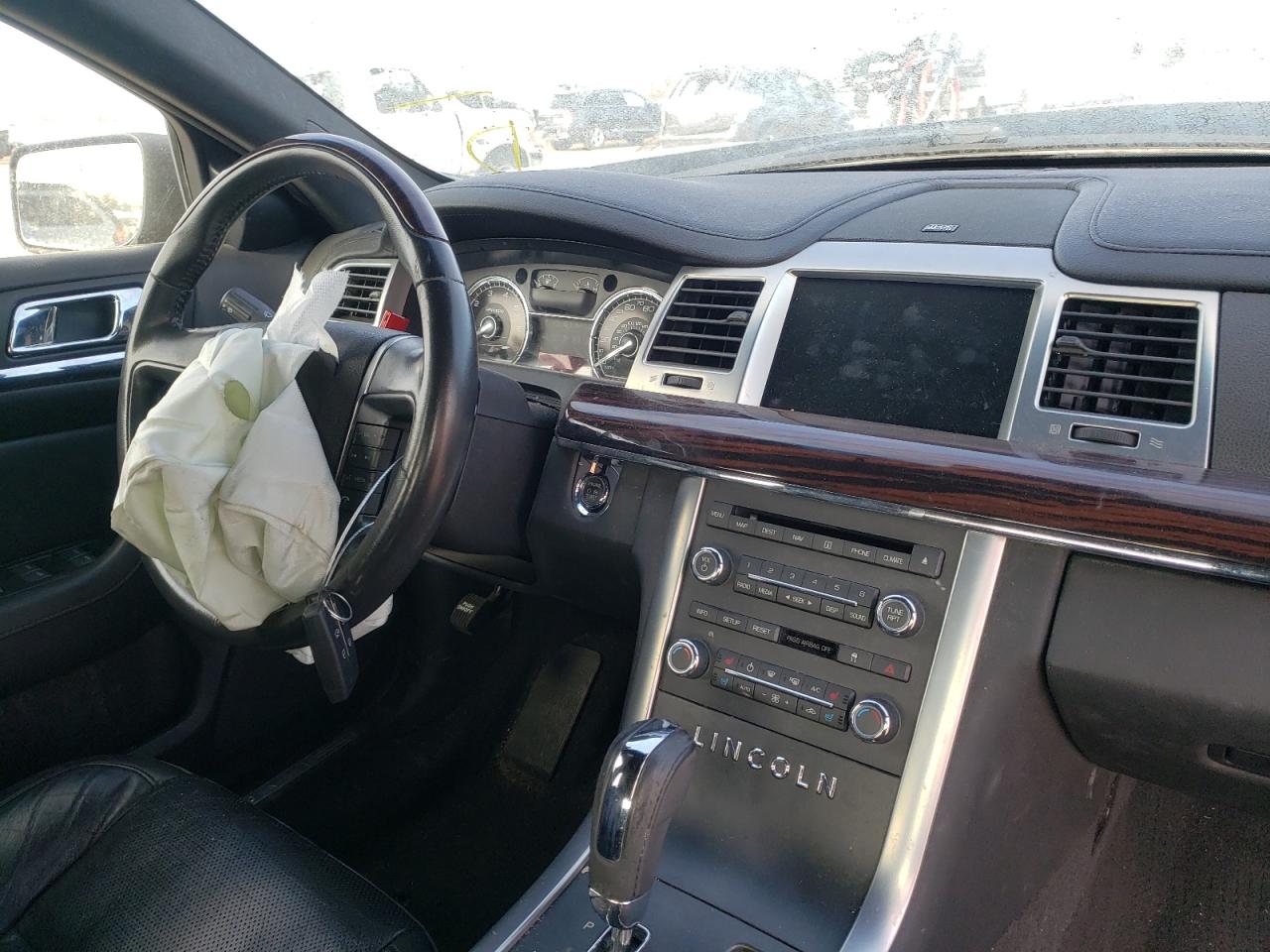 Photo 9 from auction – 2009 LINCOLN MKS with VIN 1LNHM93R79G603601