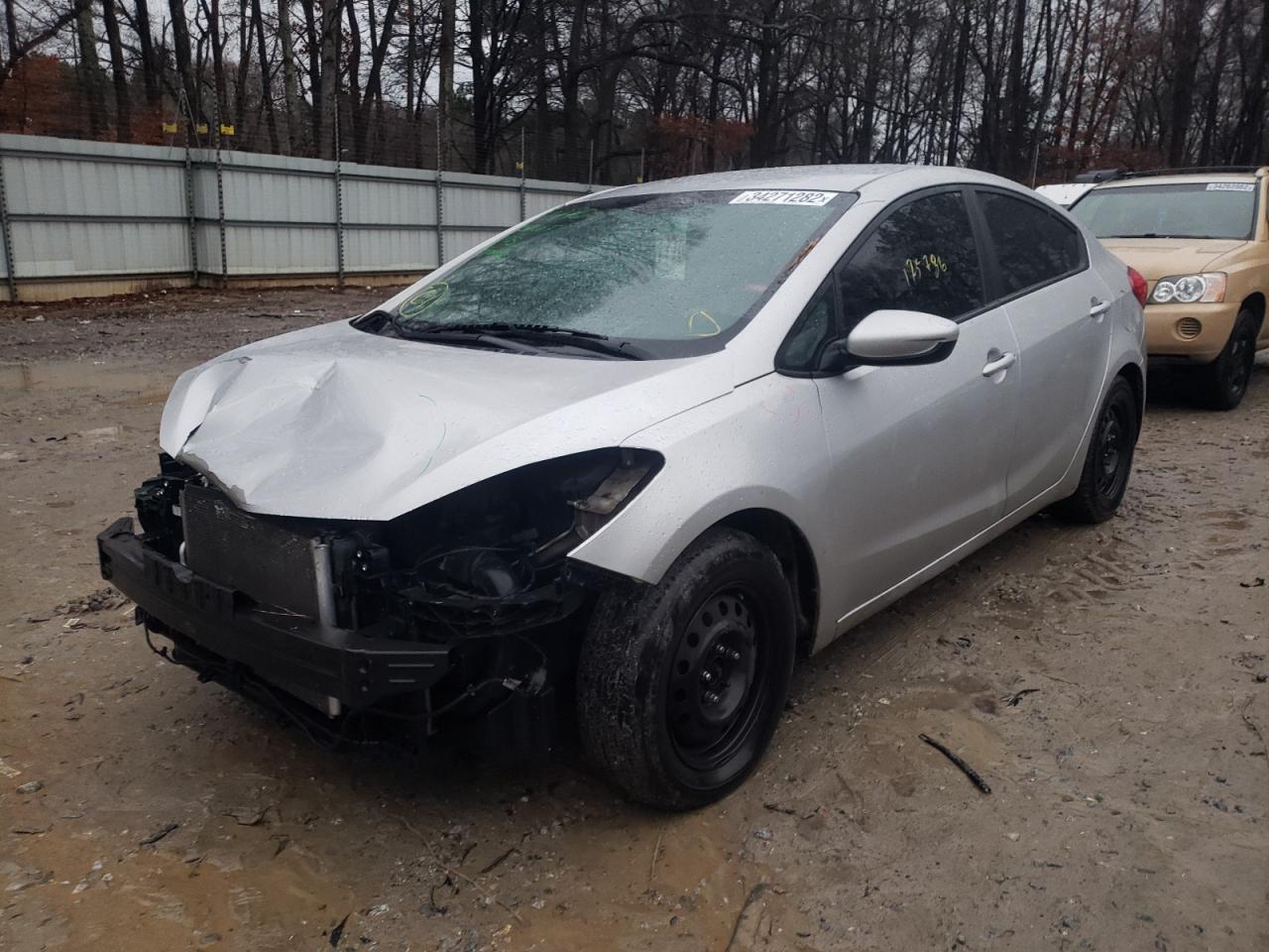 Photo 2 from auction – 2015 KIA FORTE LX with VIN KNAFK4A62F5432497