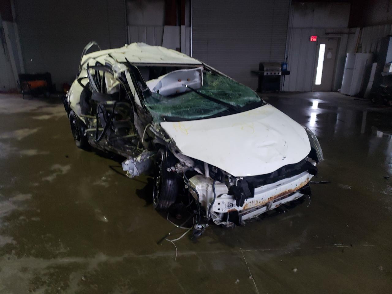 Photo 1 from auction – 2015 TOYOTA PRIUS C with VIN JTDKDTB31F1581355