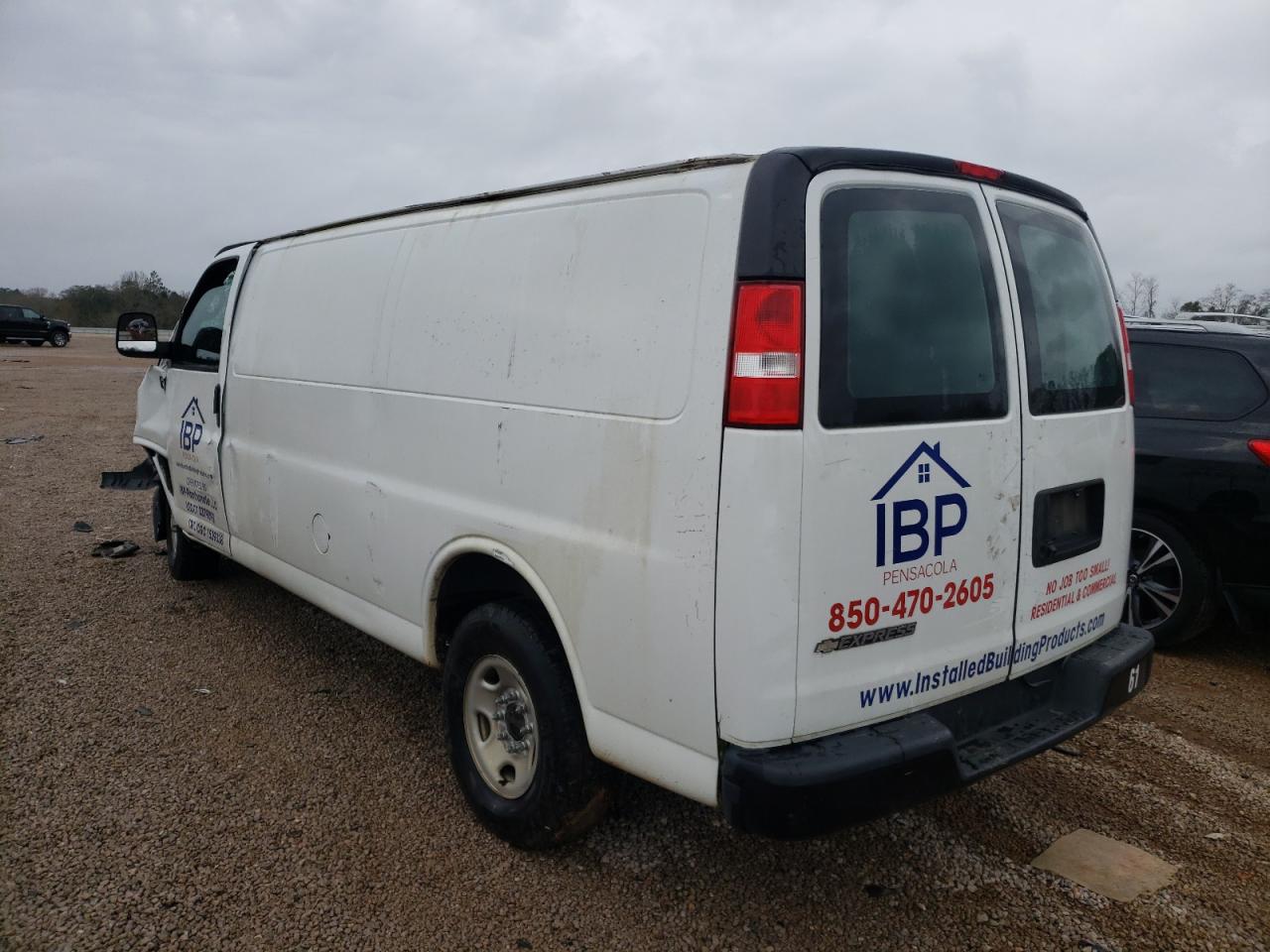 Photo 3 from auction – 2017 CHEVROLET EXPRESS G2 with VIN 1GCWGBFG3H1338472