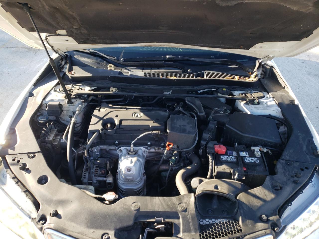 Photo 7 from auction – 2015 ACURA TLX TECH with VIN 19UUB1F51FA005121