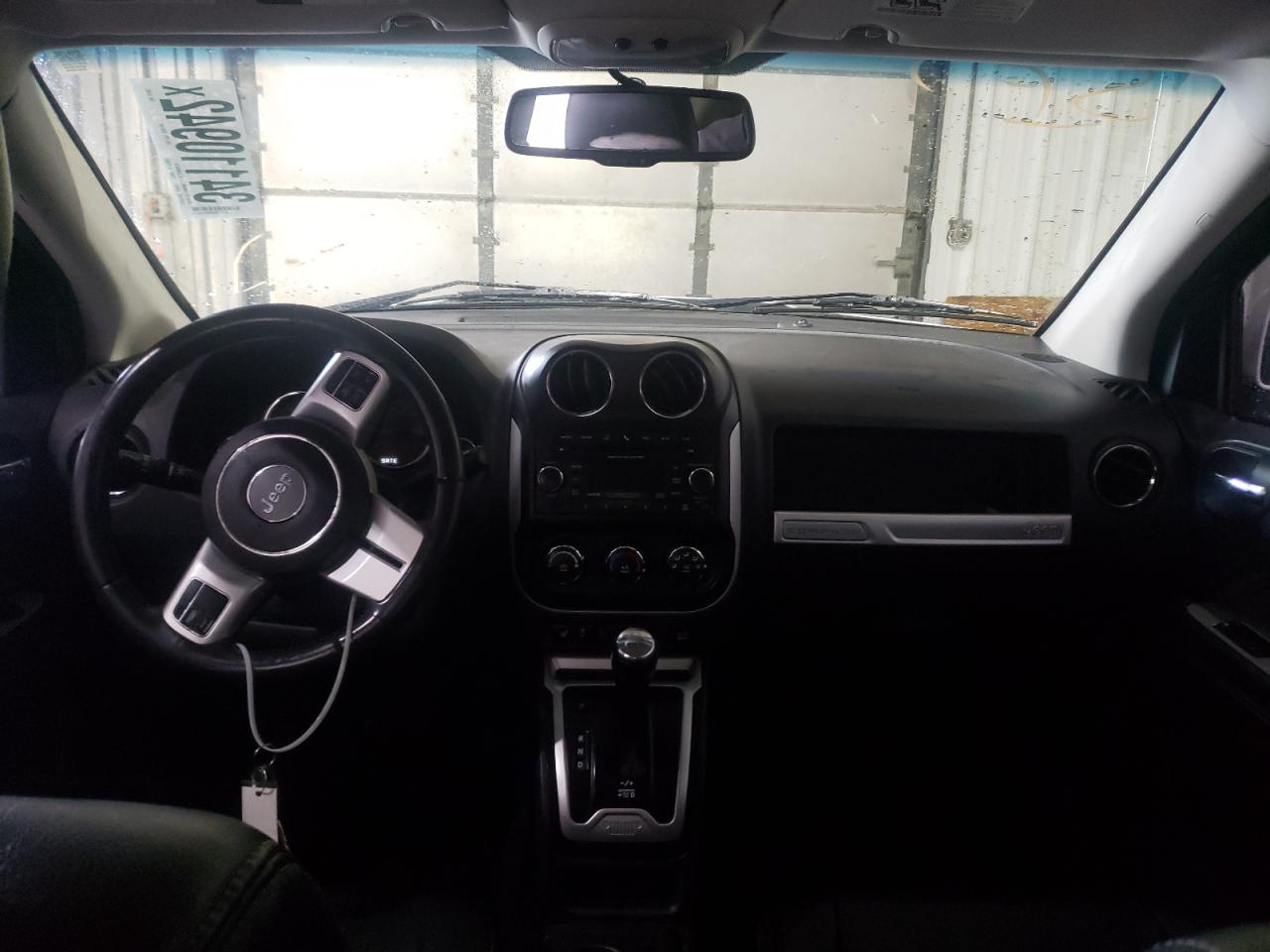 Photo 9 from auction – 2017 JEEP COMPASS LA with VIN 1C4NJCEA2HD147463