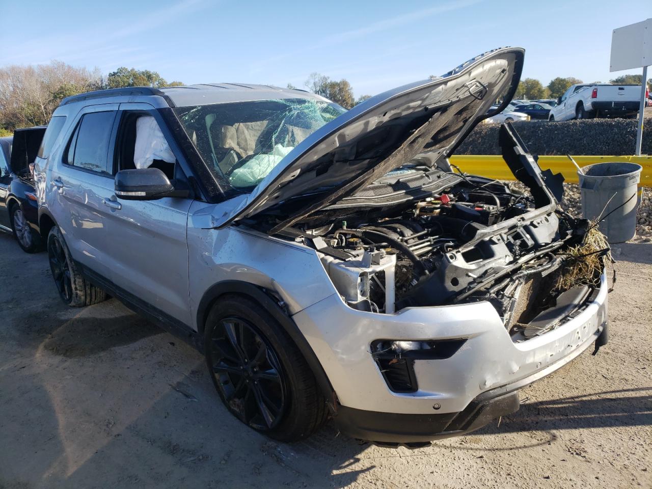 FORD EXPLORER X 2019 with VIN 1FM5K7D88KGB34849 - Photo from auction