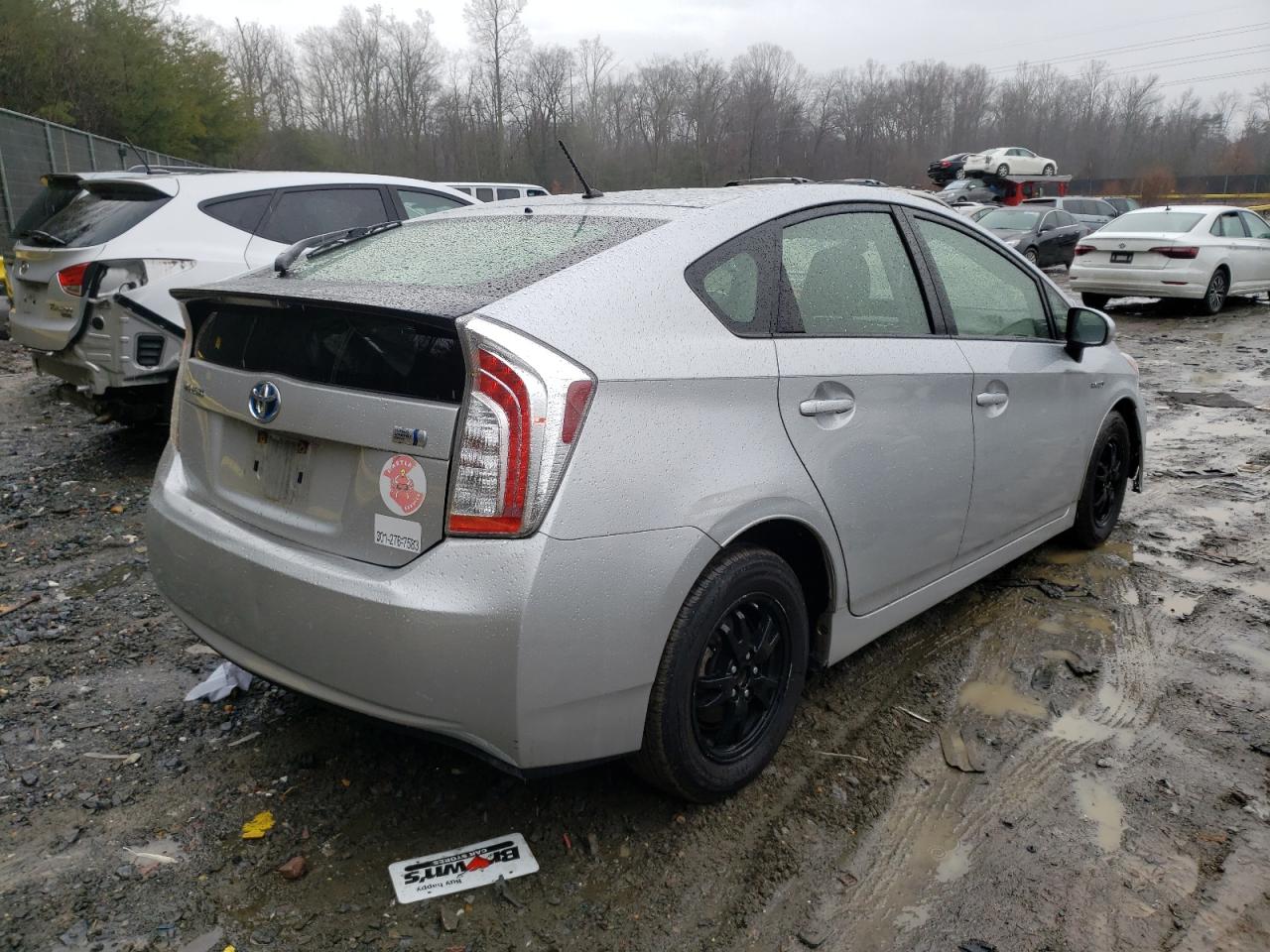 Photo 4 from auction – 2014 TOYOTA PRIUS with VIN JTDKN3DU9E1772488