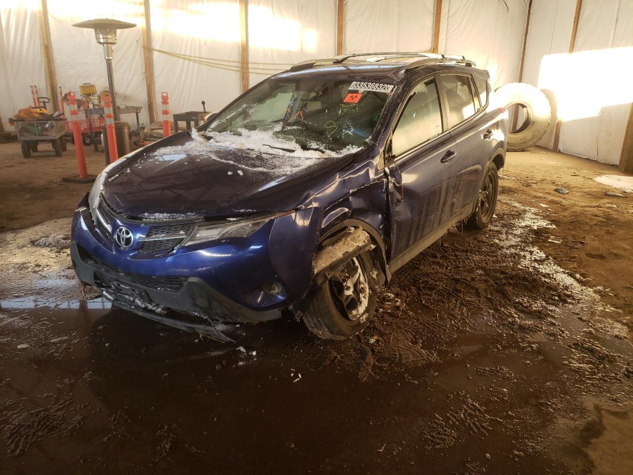 Photo 2 from auction – 2015 TOYOTA RAV4 LE with VIN 2T3BFREV6FW251559
