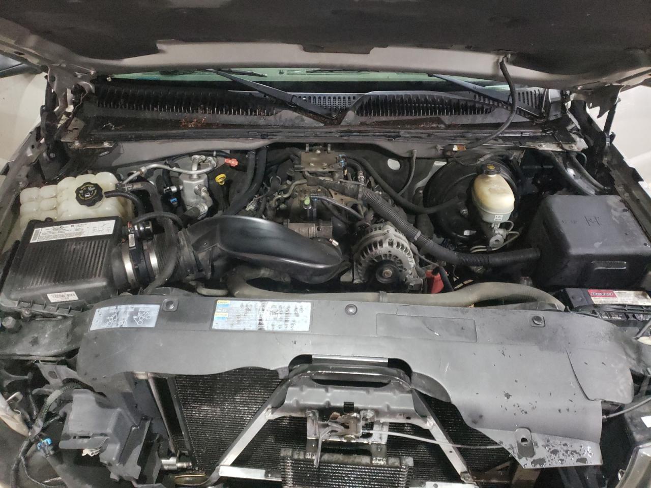 Photo 7 from auction – 2005 CHEVROLET SILVERADO with VIN 2GCEC19T551370162