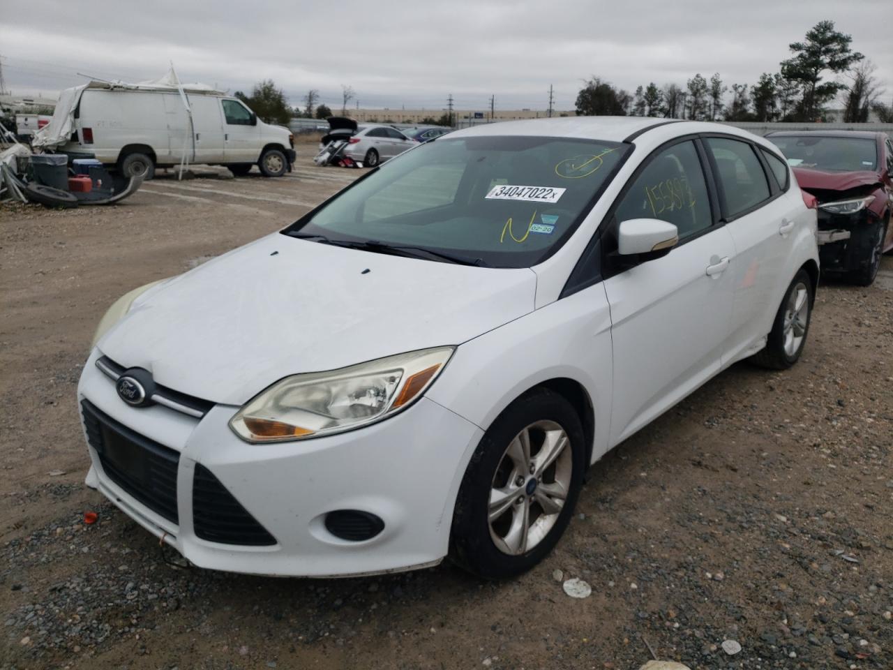 Photo 2 from auction – 2013 FORD FOCUS SE with VIN 1FADP3K20DL278128