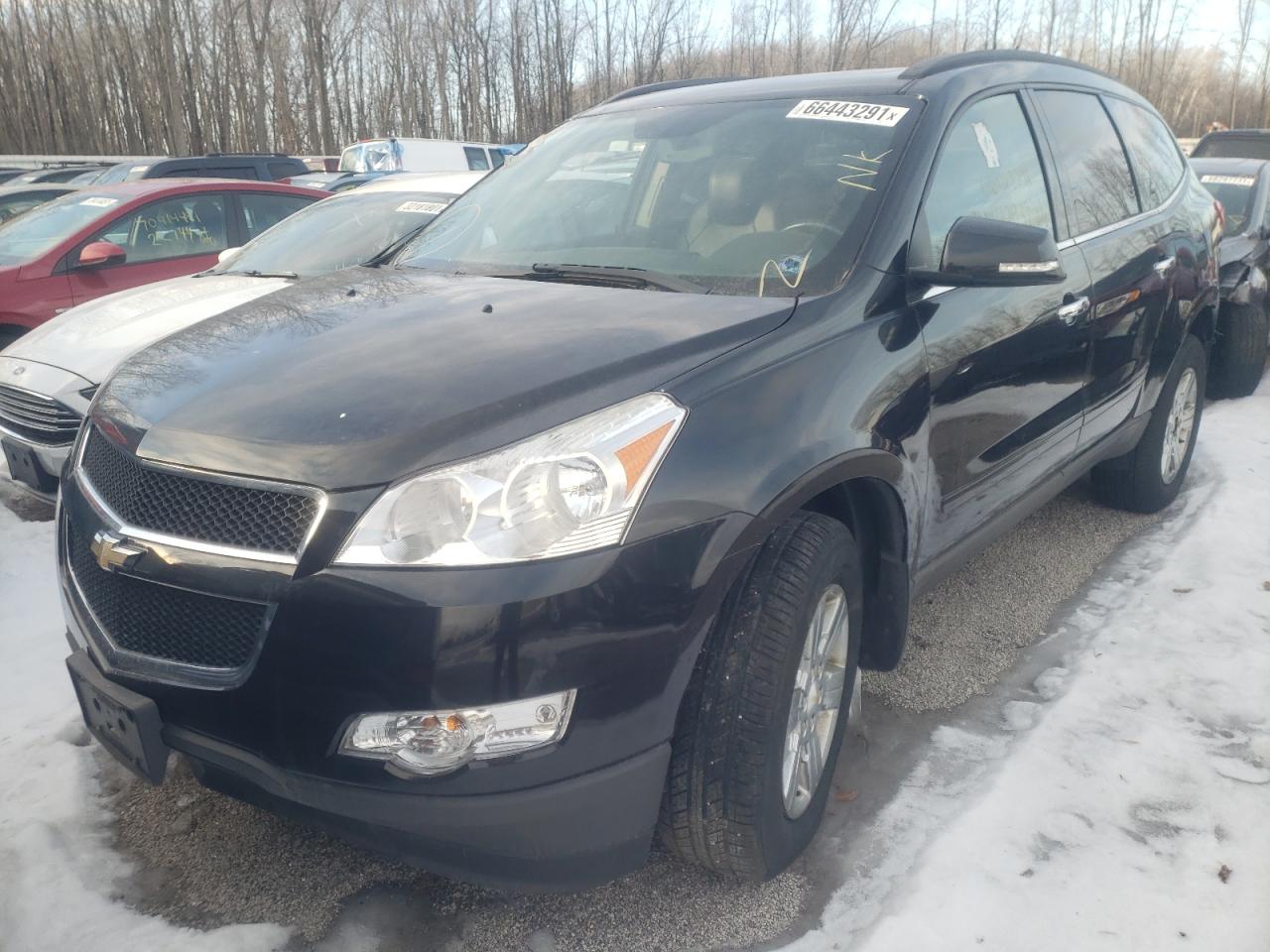Photo 2 from auction – 2010 CHEVROLET TRAVERSE with VIN 1GNLRGED2AJ257543