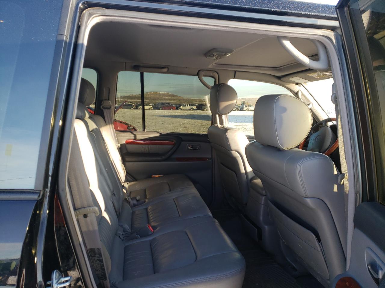 Photo 6 from auction – 2000 LEXUS LX 470 with VIN JT6HT00W9Y0120851