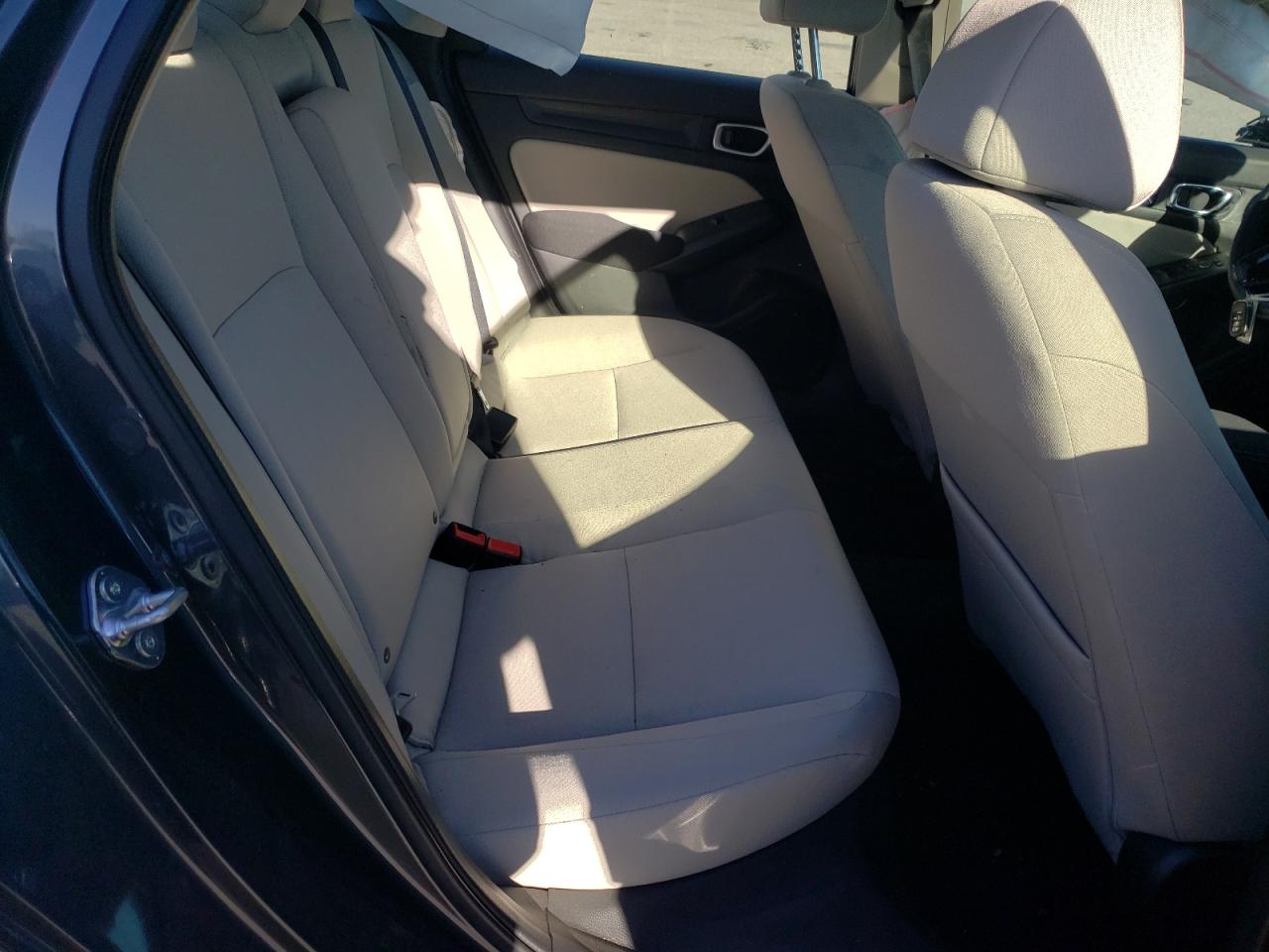 Photo 6 from auction – 2022 HONDA CIVIC EX with VIN JHMFE1F71NX007476