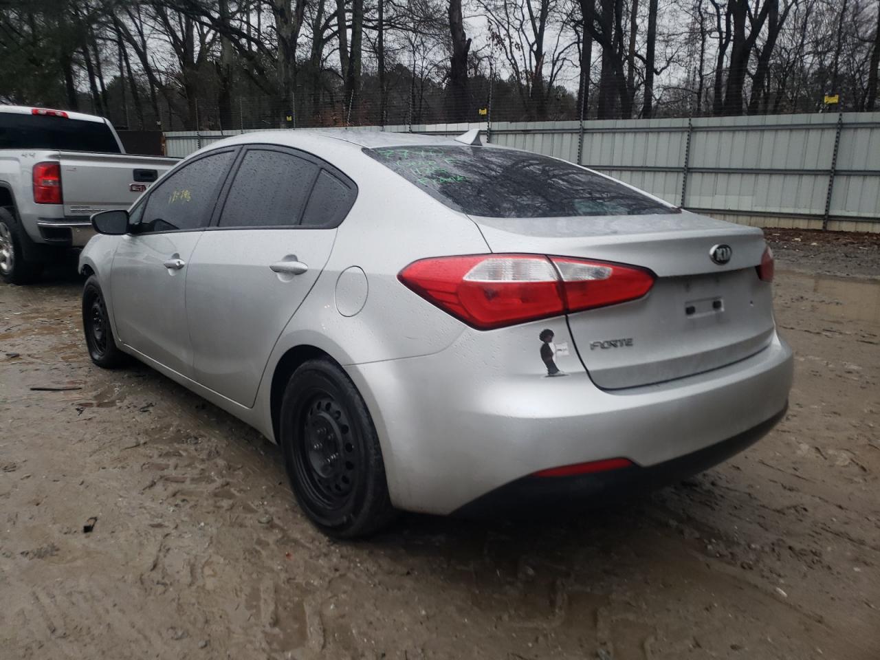 Photo 3 from auction – 2015 KIA FORTE LX with VIN KNAFK4A62F5432497