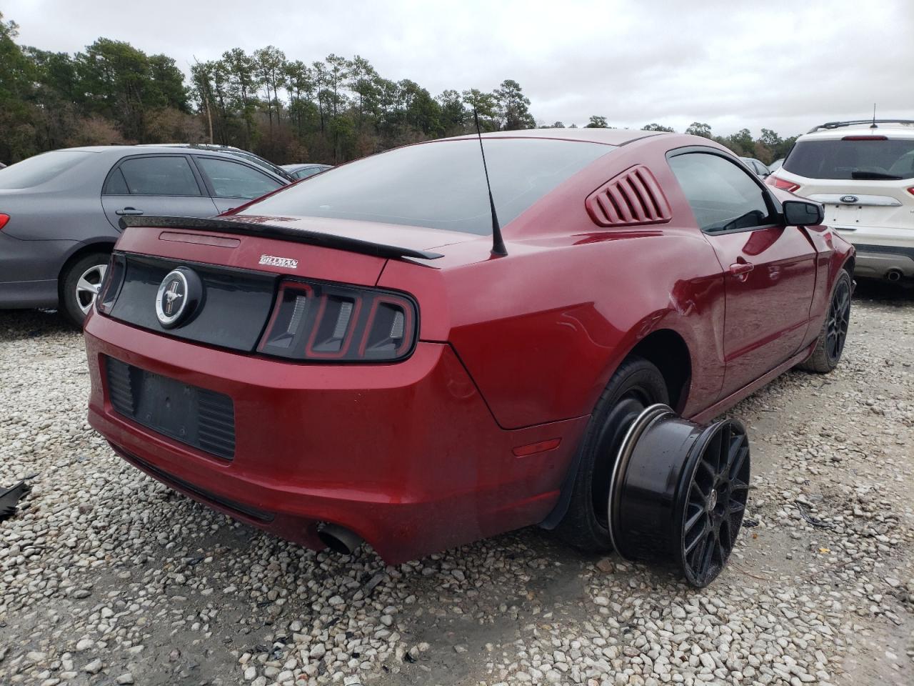 Photo 4 from auction – 2014 FORD MUSTANG with VIN 1ZVBP8AM4E5299181
