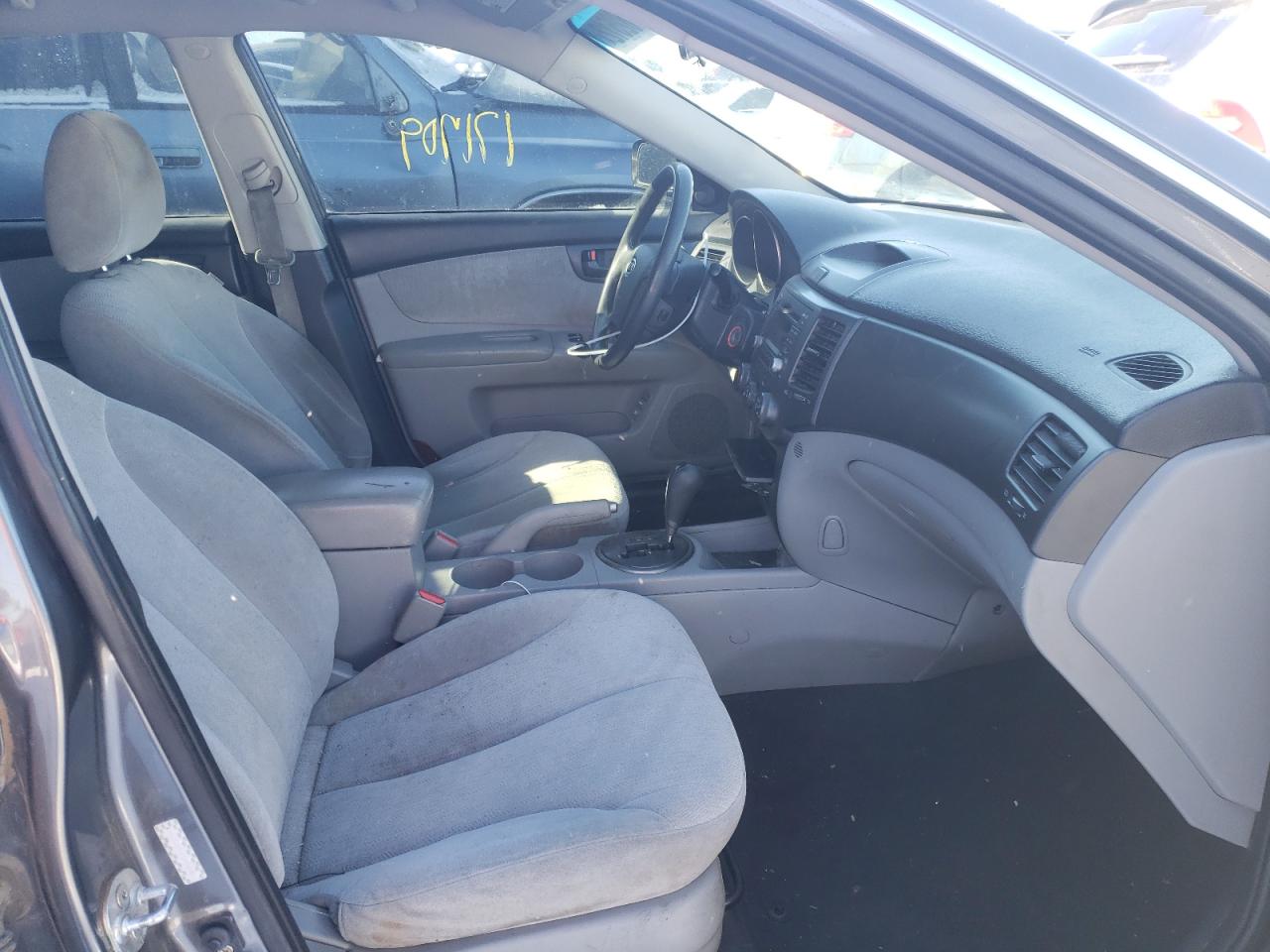 Photo 5 from auction – 2009 KIA OPTIMA LX with VIN KNAGE228195295878