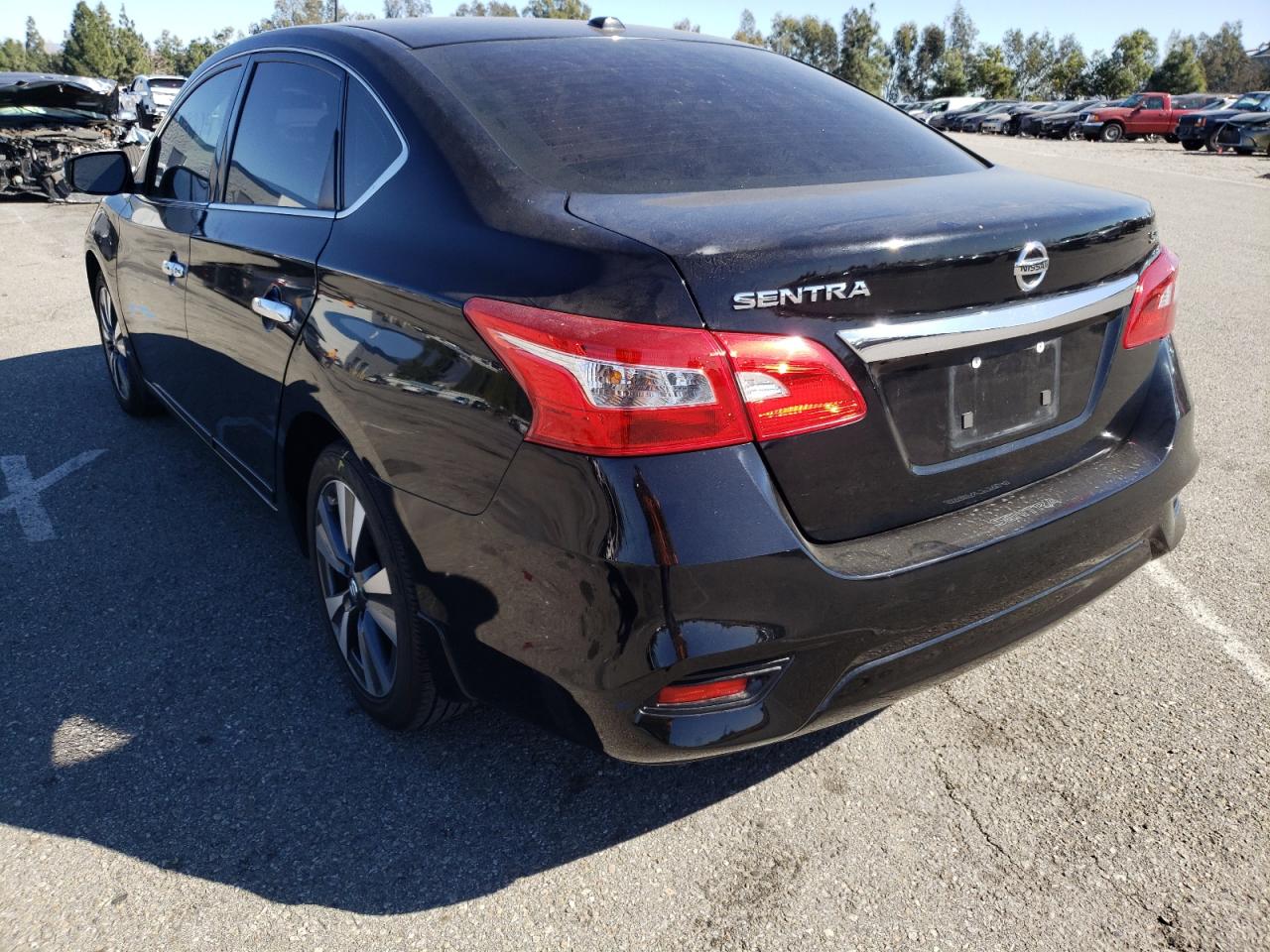 Photo 3 from auction – 2017 NISSAN SENTRA S with VIN 3N1AB7AP8HY231669