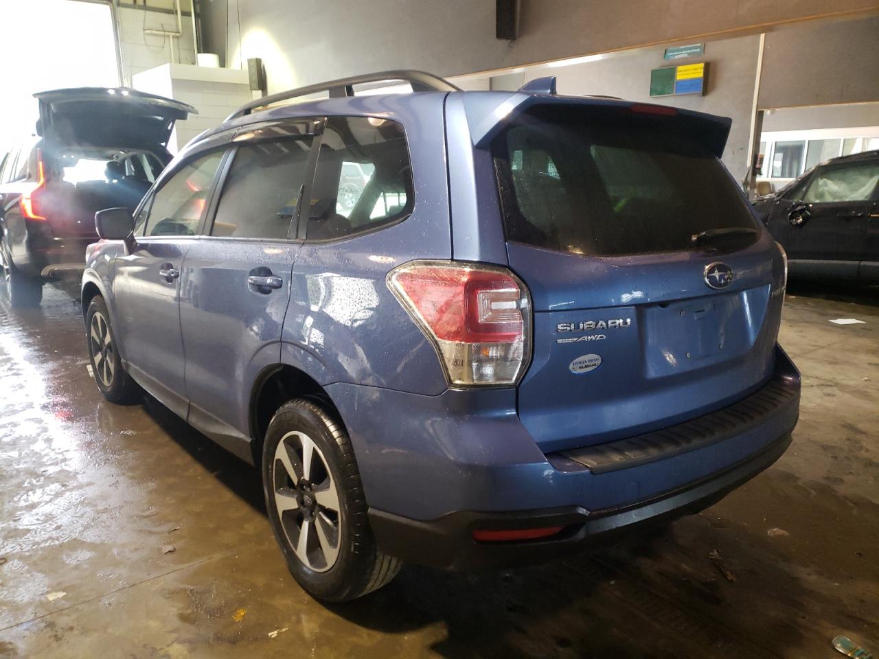 Photo 3 from auction – 2018 SUBARU FORESTER 2 with VIN JF2SJAGC0JH532459