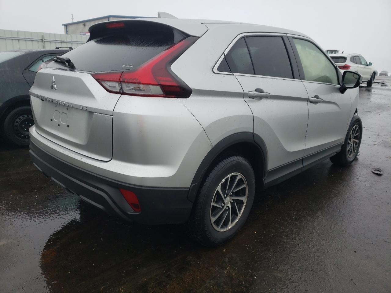Photo 4 from auction – 2022 MITSUBISHI ECLIPSE CR with VIN JA4ATUAA1NZ002928
