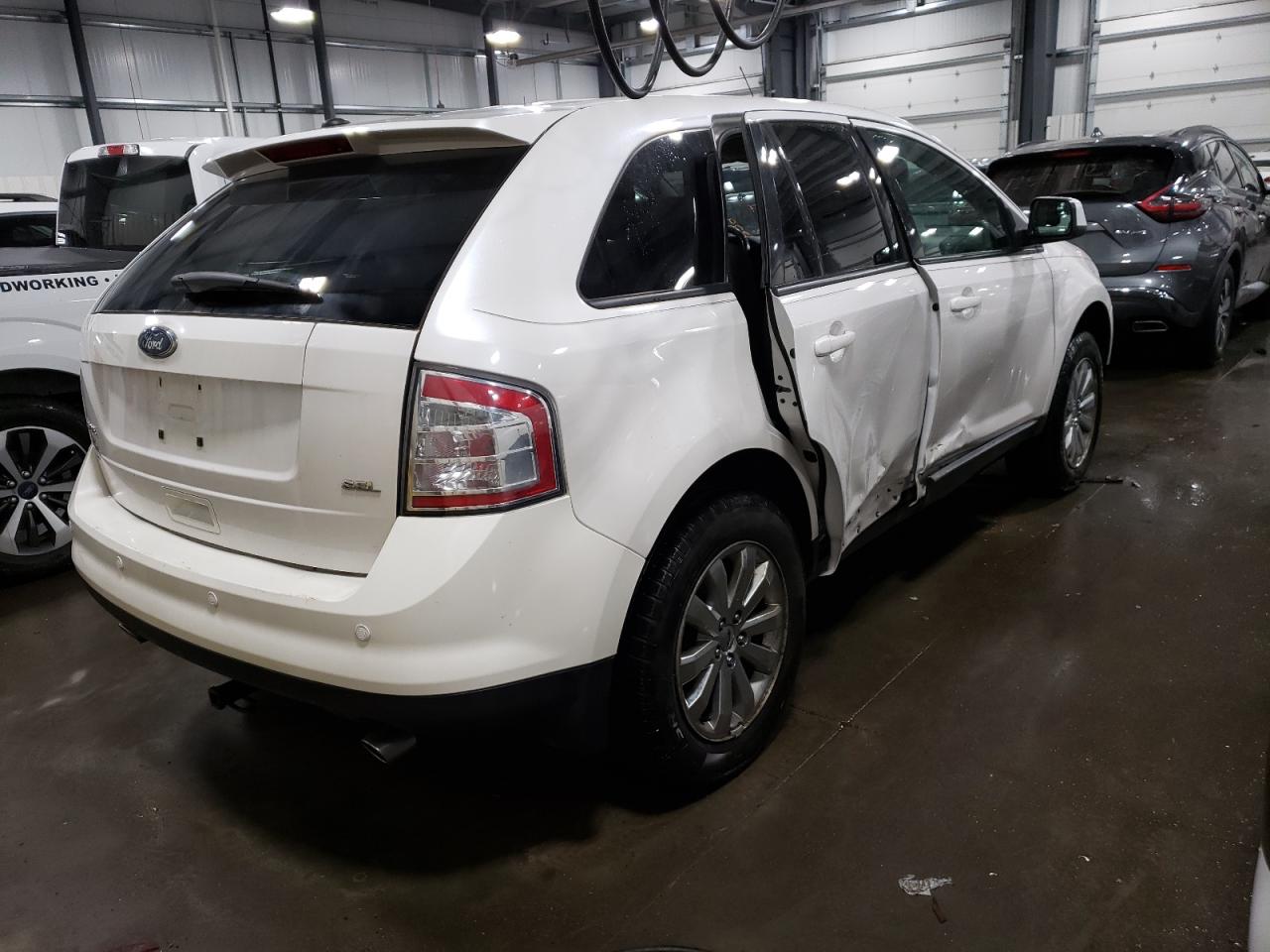 Photo 4 from auction – 2010 FORD EDGE SEL with VIN 2FMDK3JC9ABA01990