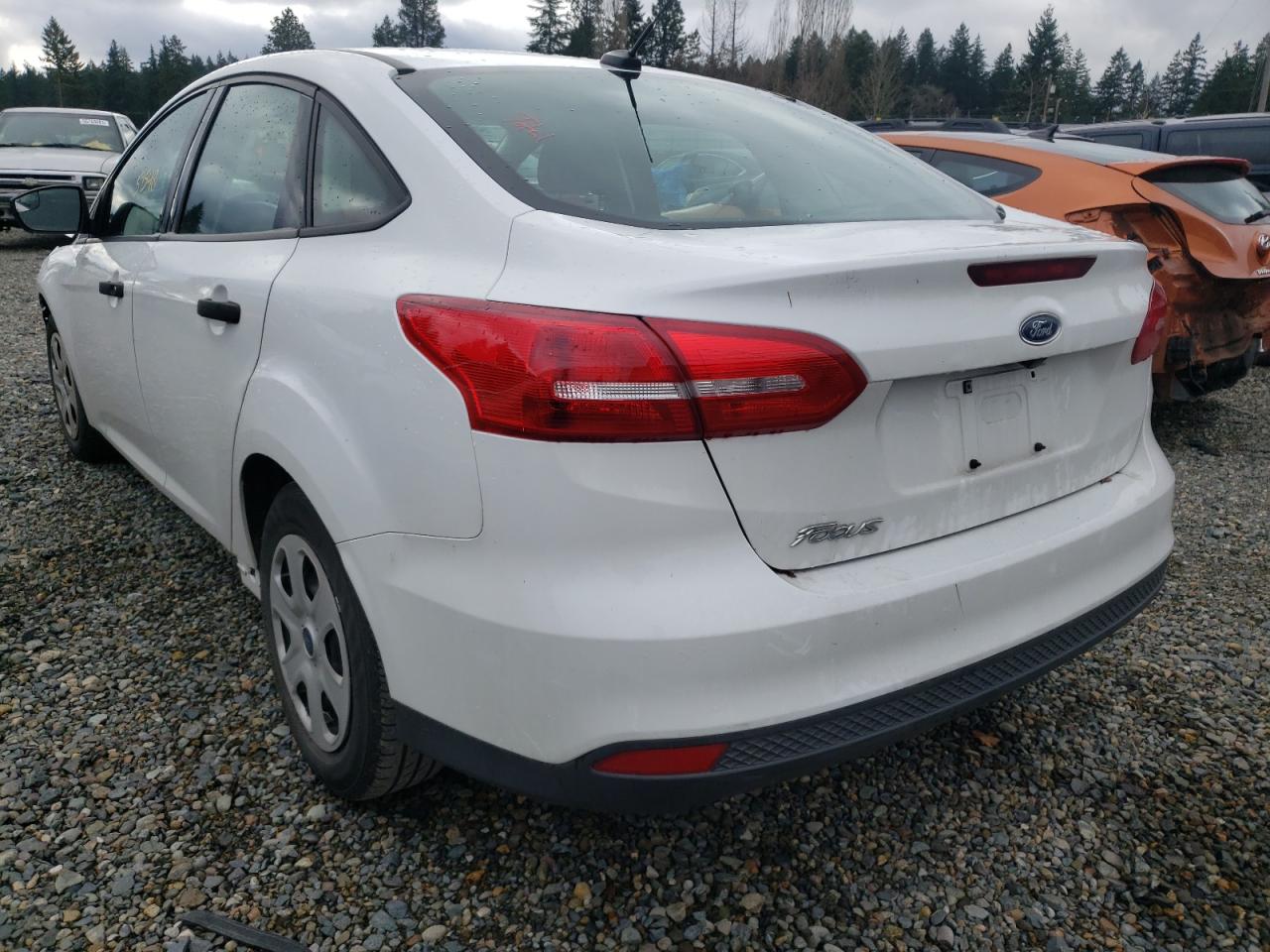 Photo 3 from auction – 2018 FORD FOCUS S with VIN 1FADP3E22JL243792
