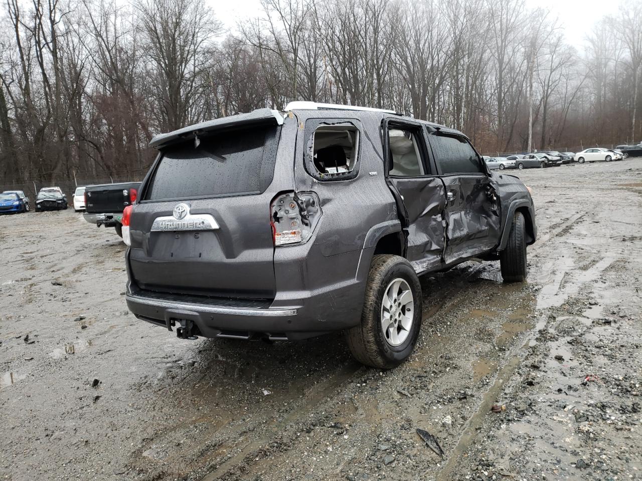 Photo 4 from auction – 2010 TOYOTA 4RUNNER SR with VIN JTEBU5JR8A5018317