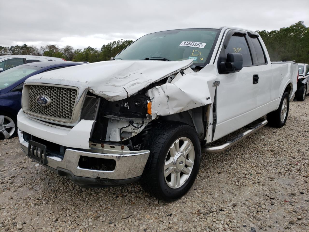Photo 2 from auction – 2004 FORD F150 with VIN 1FTPX12524NC54150