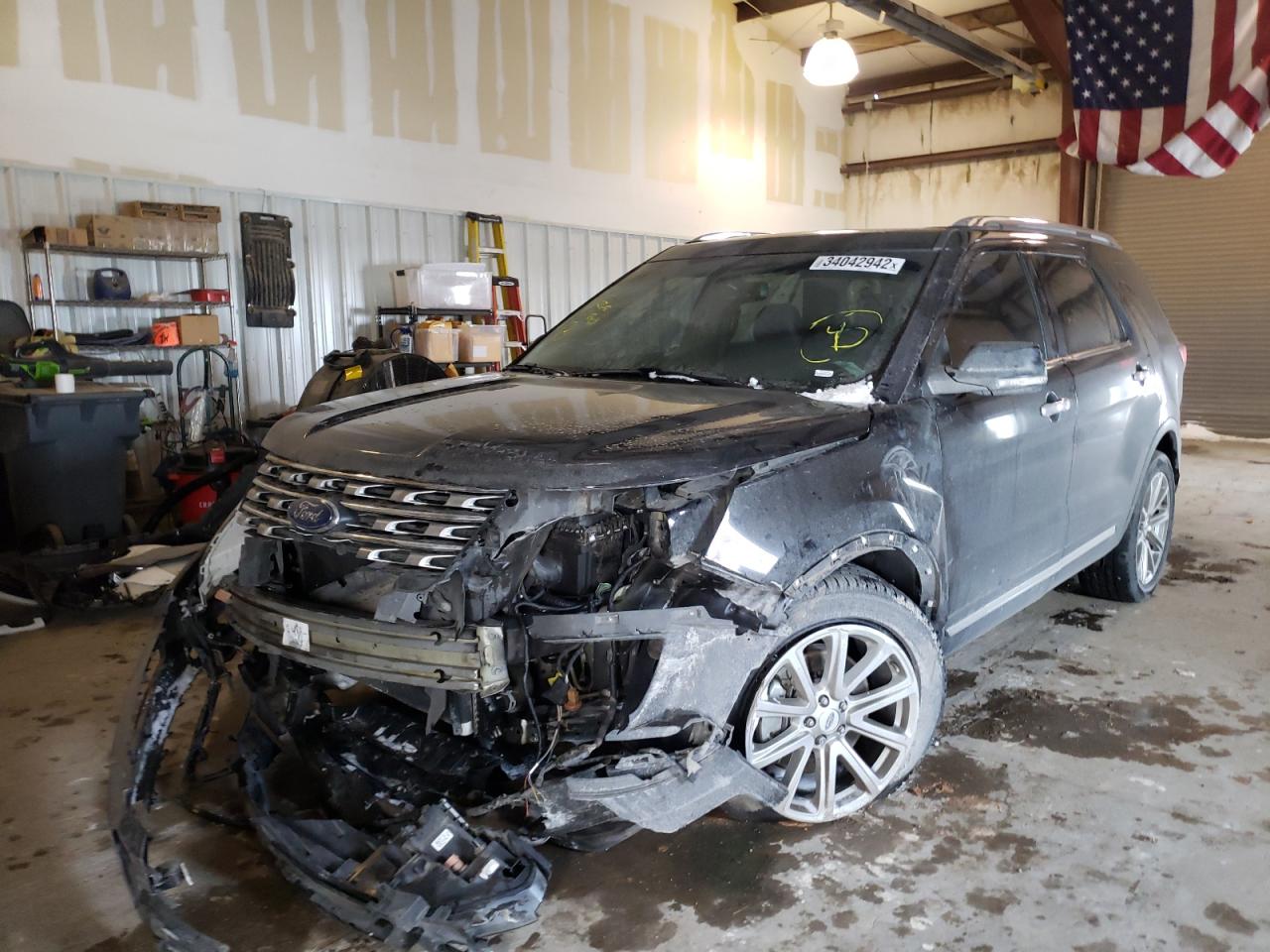 Photo 2 from auction – 2016 FORD EXPLORER L with VIN 1FM5K8F83GGC23738