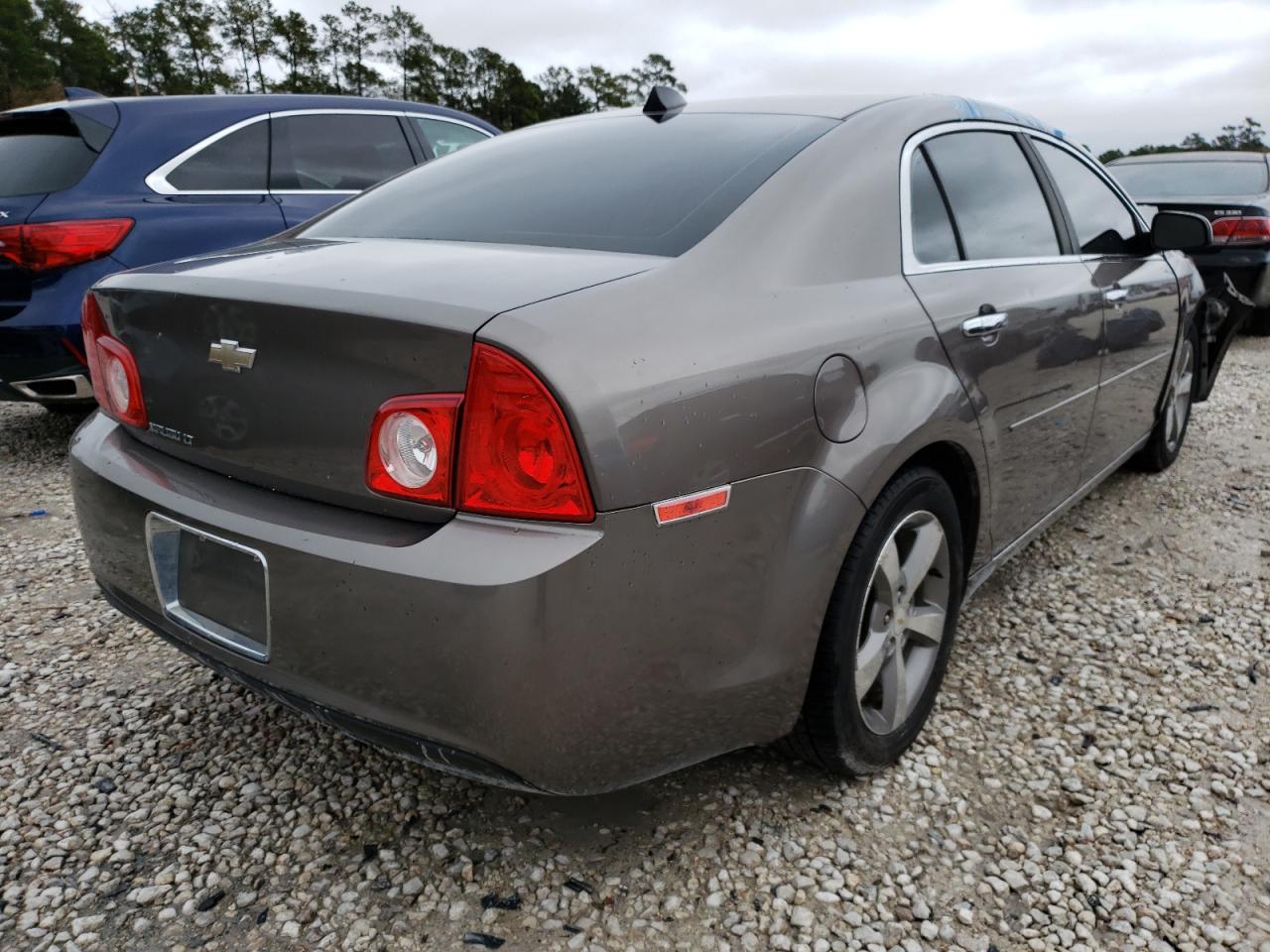Photo 4 from auction – 2012 CHEVROLET MALIBU with VIN 1G1ZC5E01CF100705