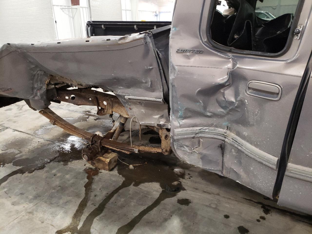 Photo 9 from auction – 2002 TOYOTA TUNDRA ACC with VIN 5TBBT48112S264518