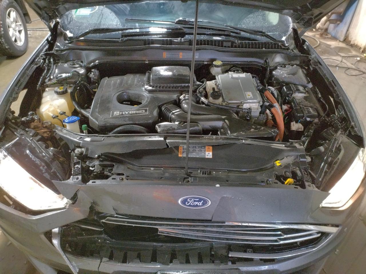 Photo 7 from auction – 2017 FORD FUSION with VIN 3FA6P0LU8HR151108