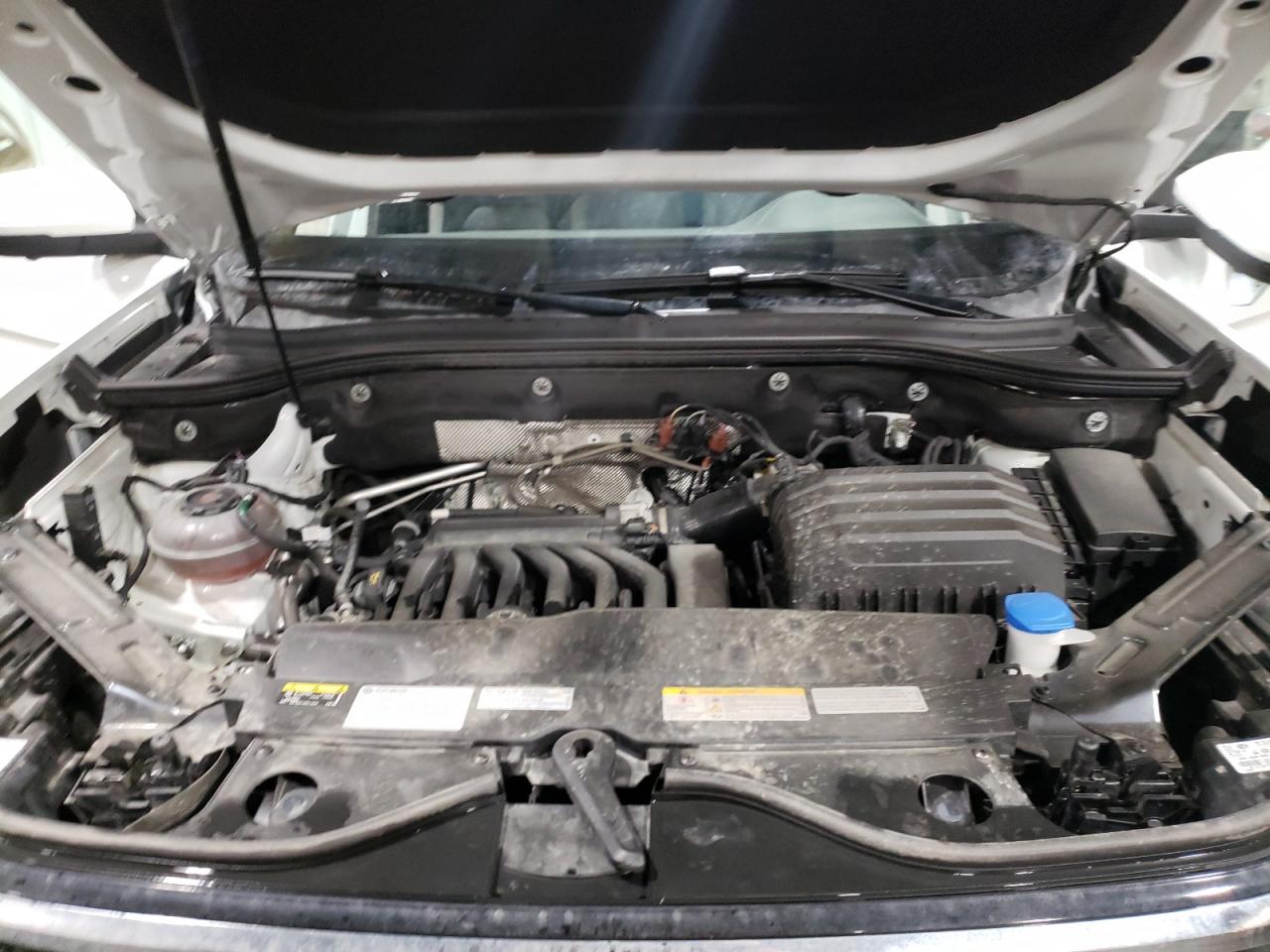 Photo 7 from auction – 2021 VOLKSWAGEN ATLAS CROS with VIN 1V2TE2CA1MC229014