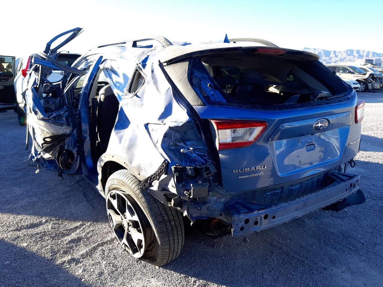 Photo 3 from auction – 2019 SUBARU CROSSTREK with VIN JF2GTAECXKH381831