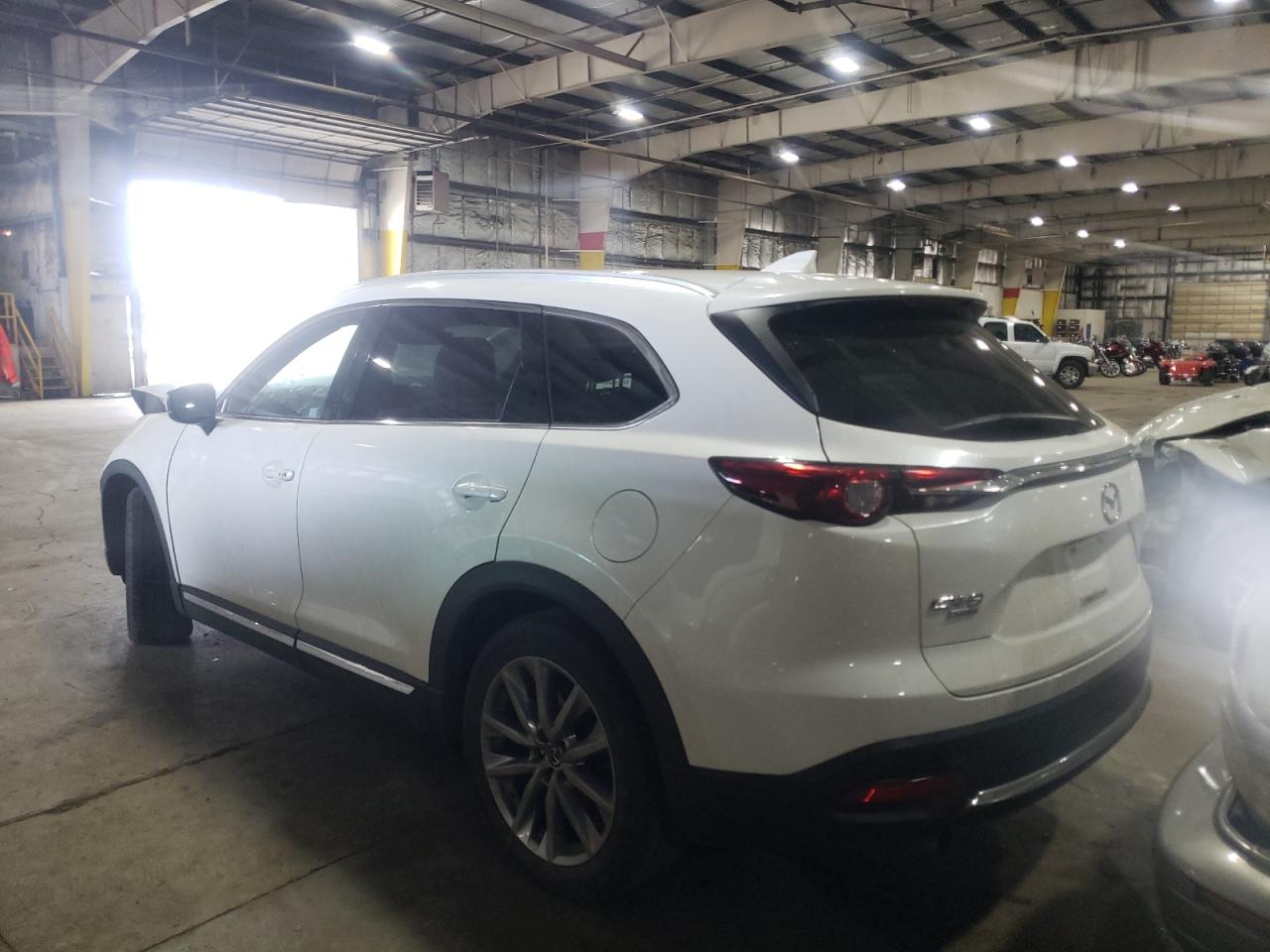 Photo 3 from auction – 2019 MAZDA CX-9 SIGNA with VIN JM3TCBEYXK0336747