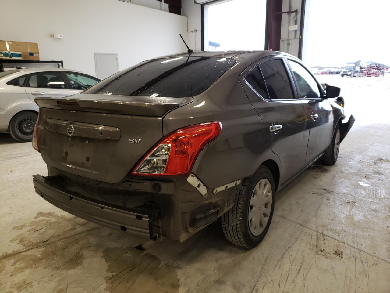 Photo 4 from auction – 2017 NISSAN VERSA S with VIN 3N1CN7AP8HL848776