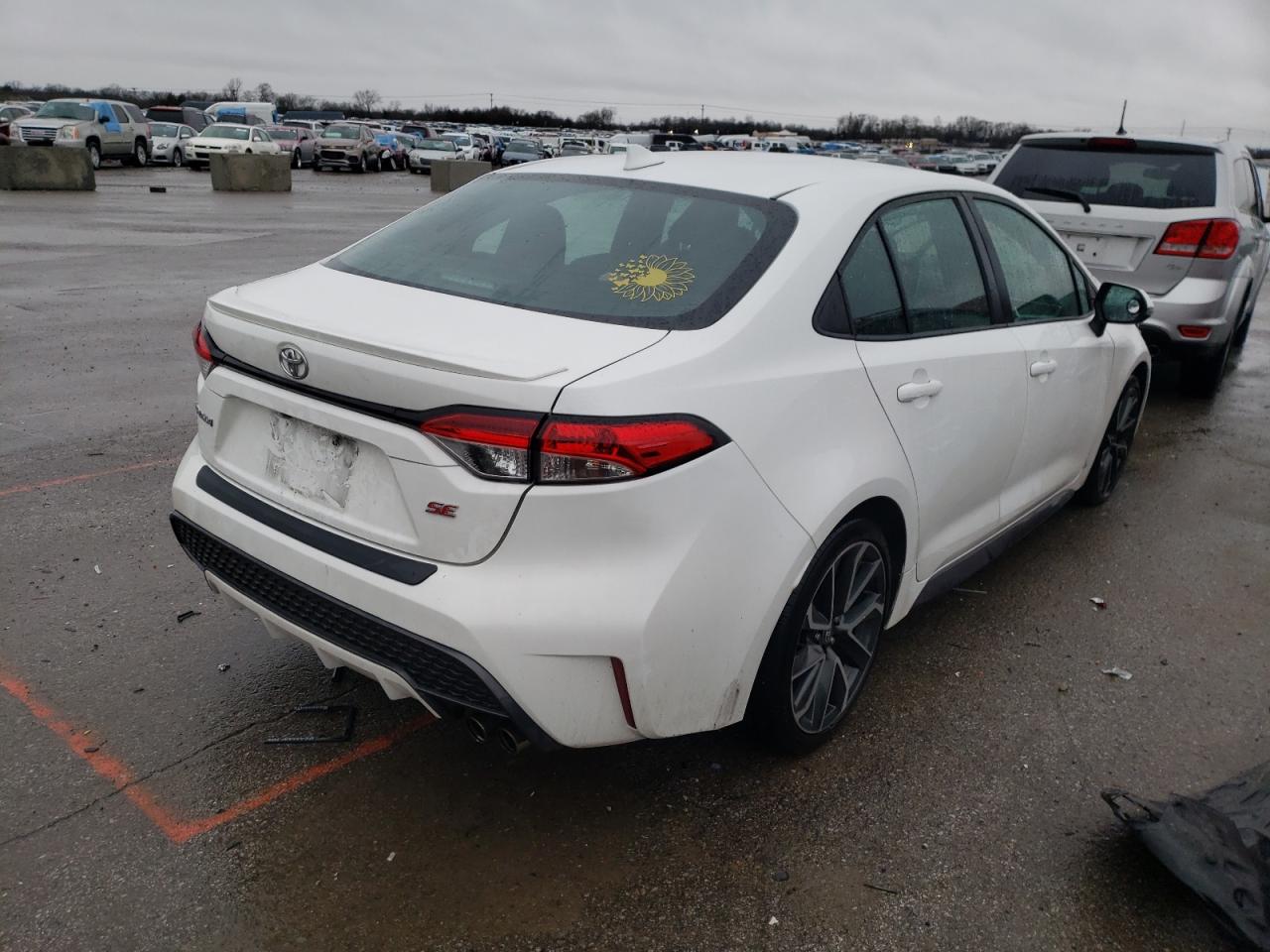 Photo 4 from auction – 2020 TOYOTA COROLLA SE with VIN 5YFS4RCE2LP022648