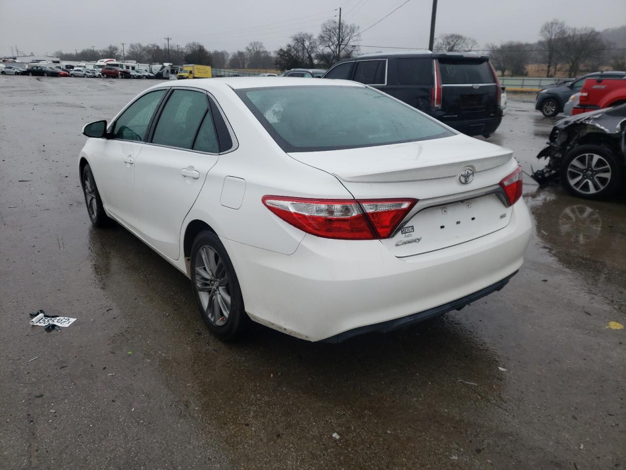 Photo 3 from auction – 2015 TOYOTA CAMRY SE with VIN 4T1BF1FK7FU474675