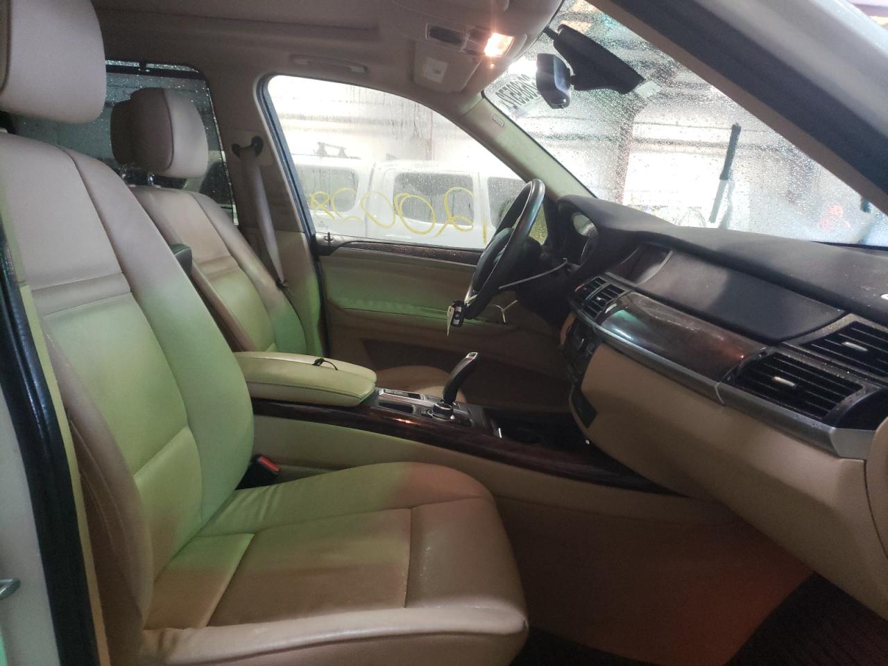 Photo 5 from auction – 2012 BMW X5 XDRIVE3 with VIN 5UXZW0C53CL674254