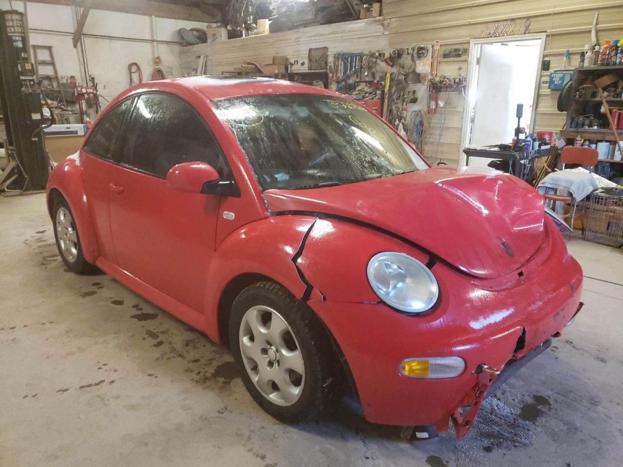 VOLKSWAGEN NEW BEETLE 2002 with VIN 3VWCB21C22M436311 - Photo from auction